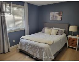 74 Buchanan Street, Barrie, ON L4M6B7 Photo 15