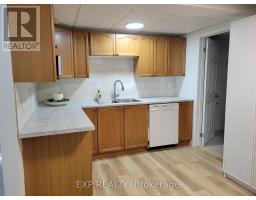 74 Buchanan Street, Barrie, ON L4M6B7 Photo 21