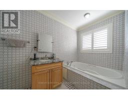 Bedroom 2 - 47 Davos Road S, Vaughan, ON L4H2Y1 Photo 9
