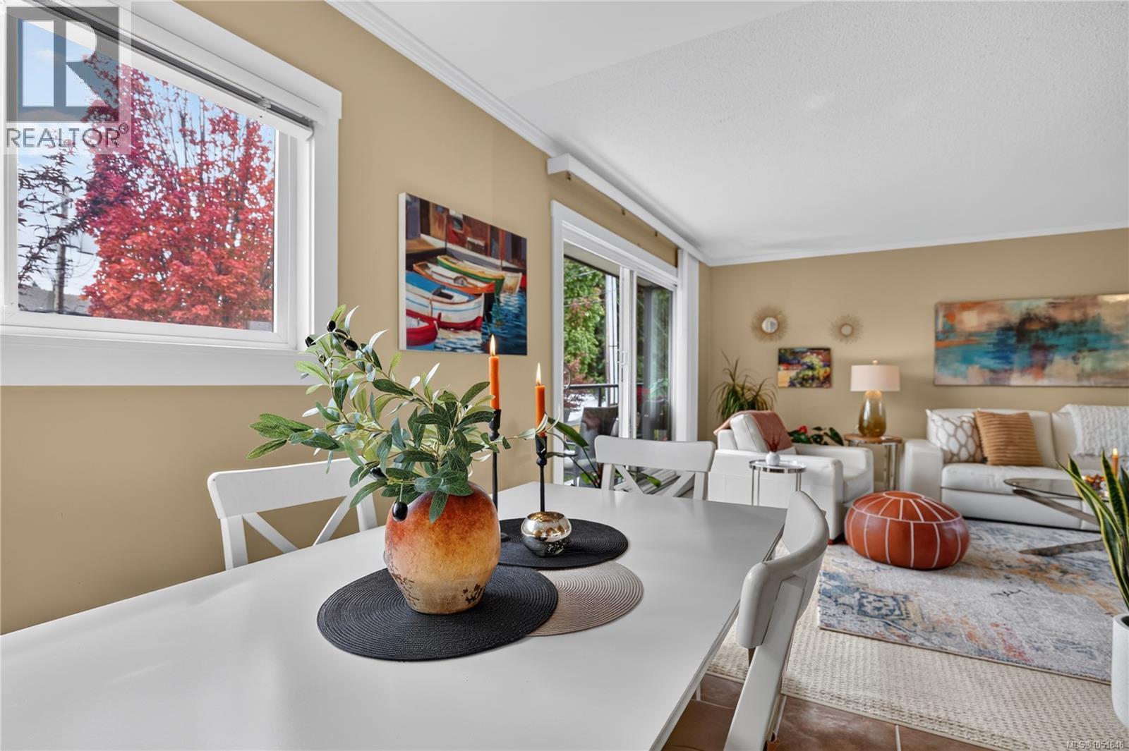 #202 255 Hirst Ave W - 13