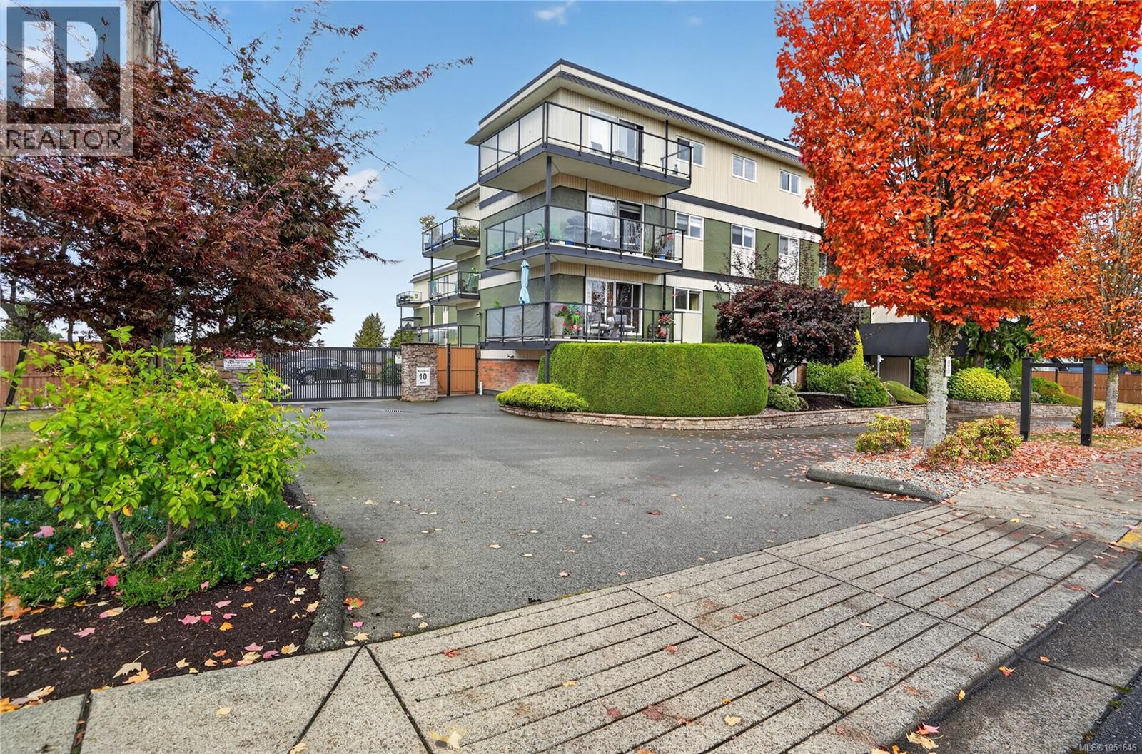 #202 255 Hirst Ave W - Image 36