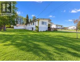 Den - 424 68 Street, Edson, AB T7E1M7 Photo 7