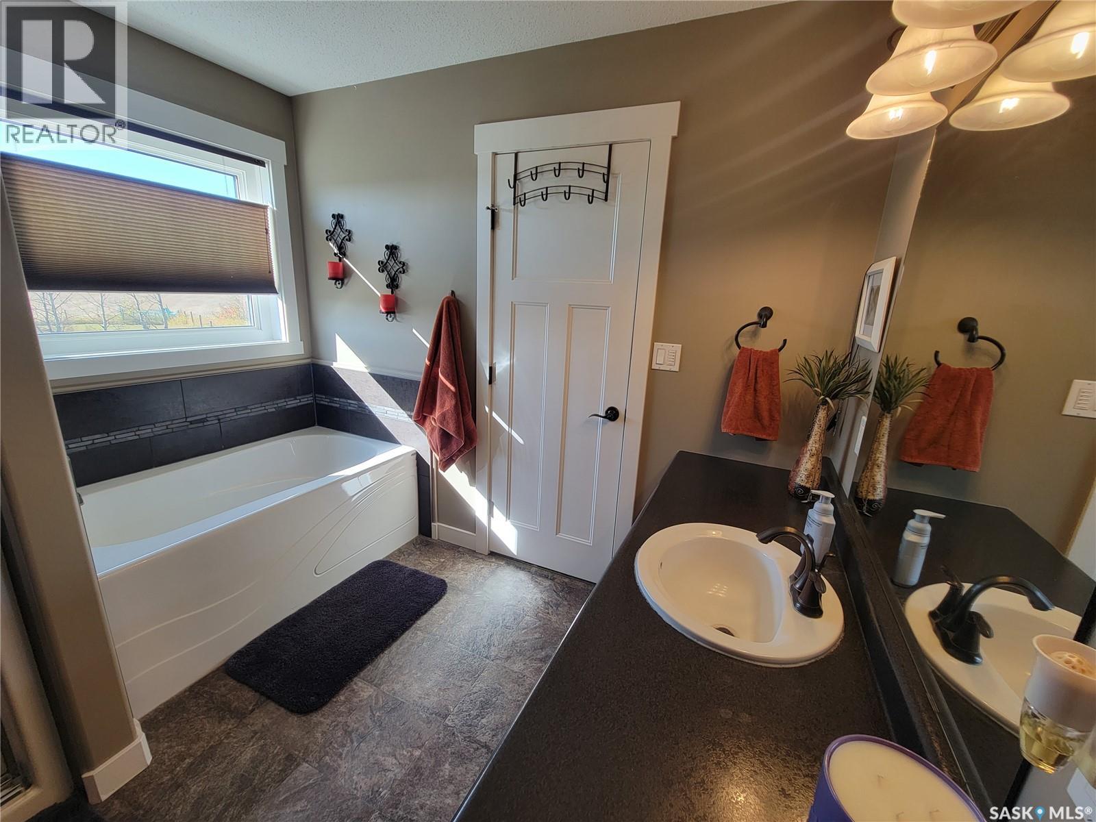 Schultz Acreage - 22