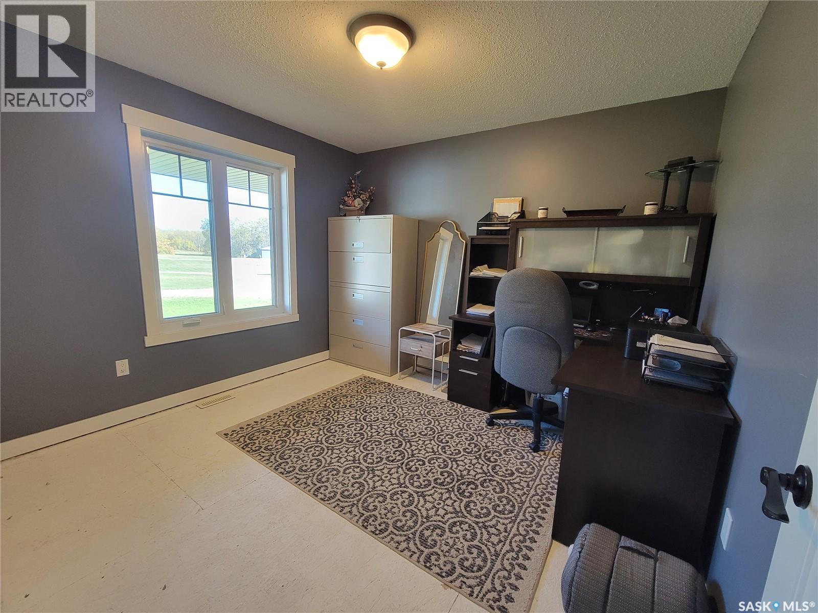Schultz Acreage - Image 26