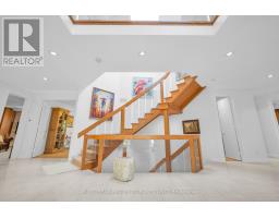 35 Penwood Crescent, Toronto, ON M3B3B1 Photo 20