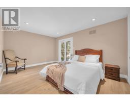 35 Penwood Crescent, Toronto, ON M3B3B1 Photo 36