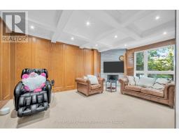 35 Penwood Crescent, Toronto, ON M3B3B1 Photo 7