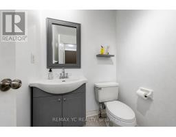 18 Coleman Drive, Barrie, ON L4N0R4 Photo 10