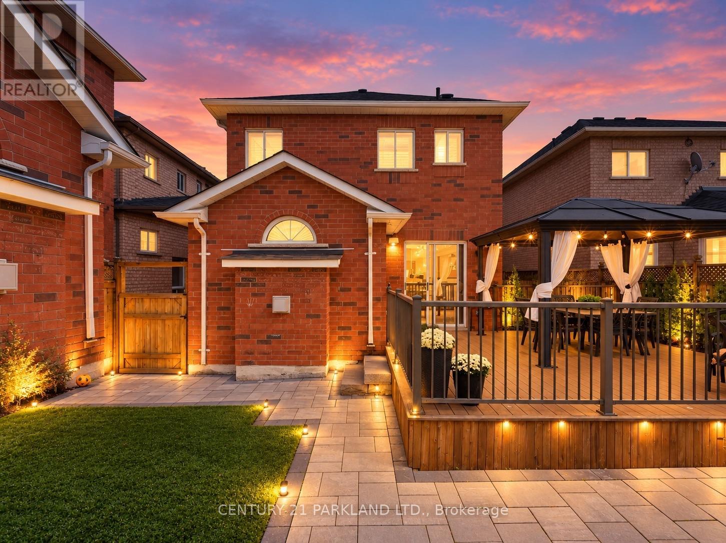 228 ROSEMOUNT AVENUE - 32