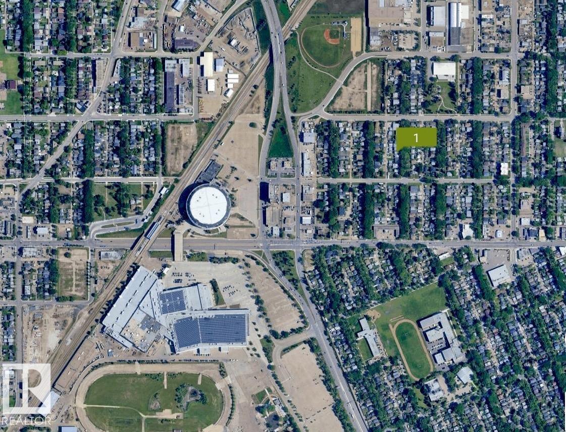 11922 69 ST NW - 37