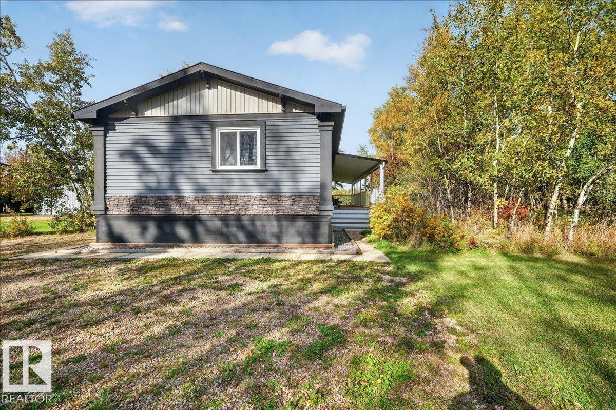 59304 RGE ROAD 271 - 4