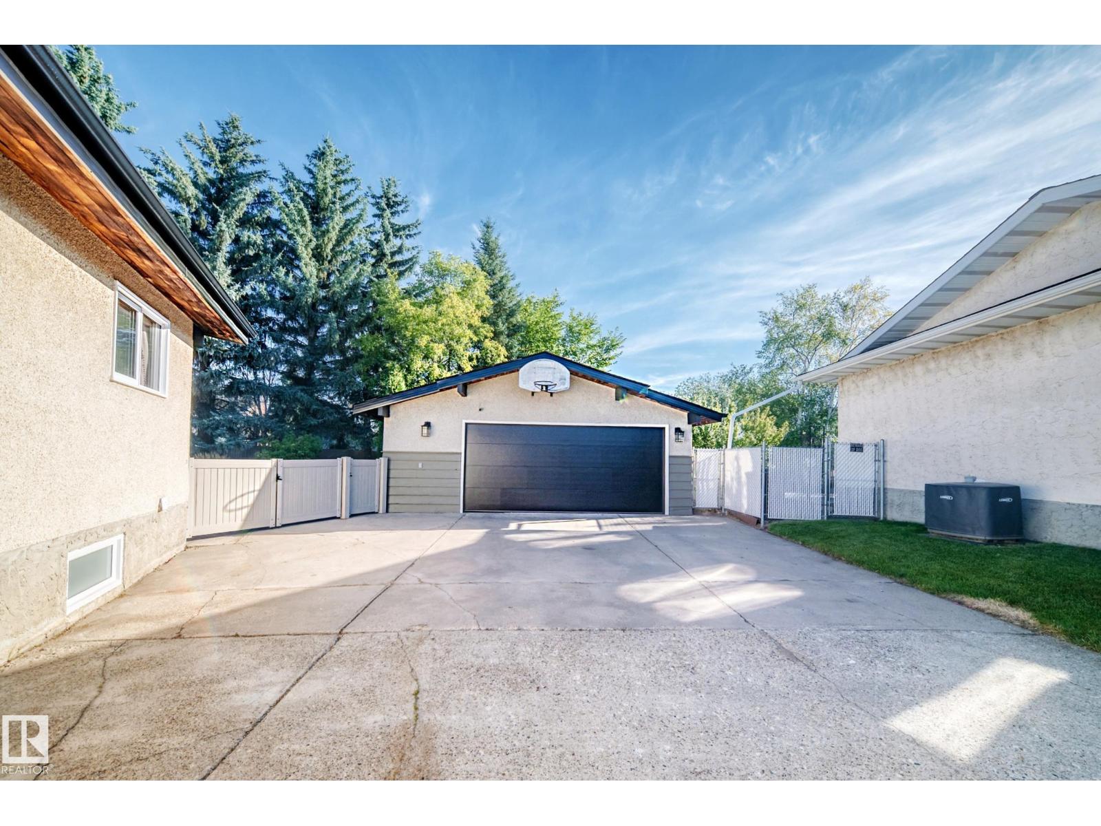 15011 55 Street NW, photo 51