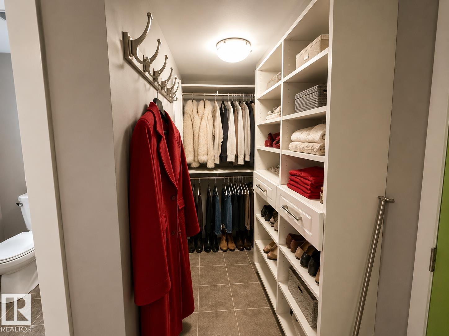 10315 44 ST NW - 12
