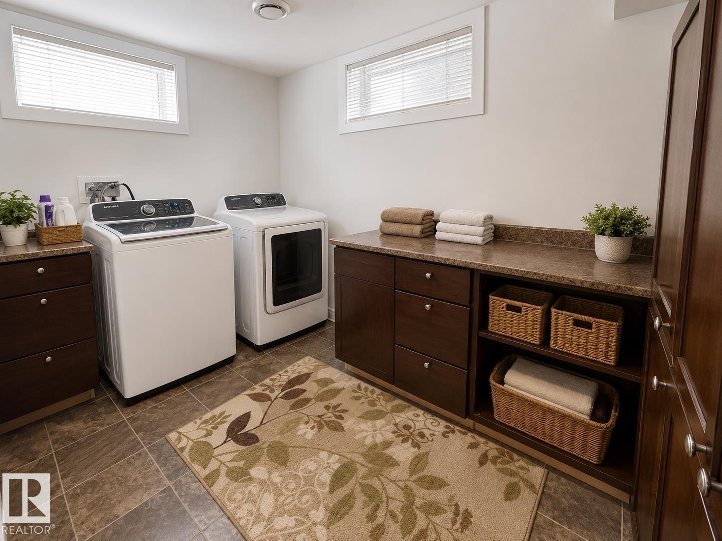 10315 44 ST NW - 14