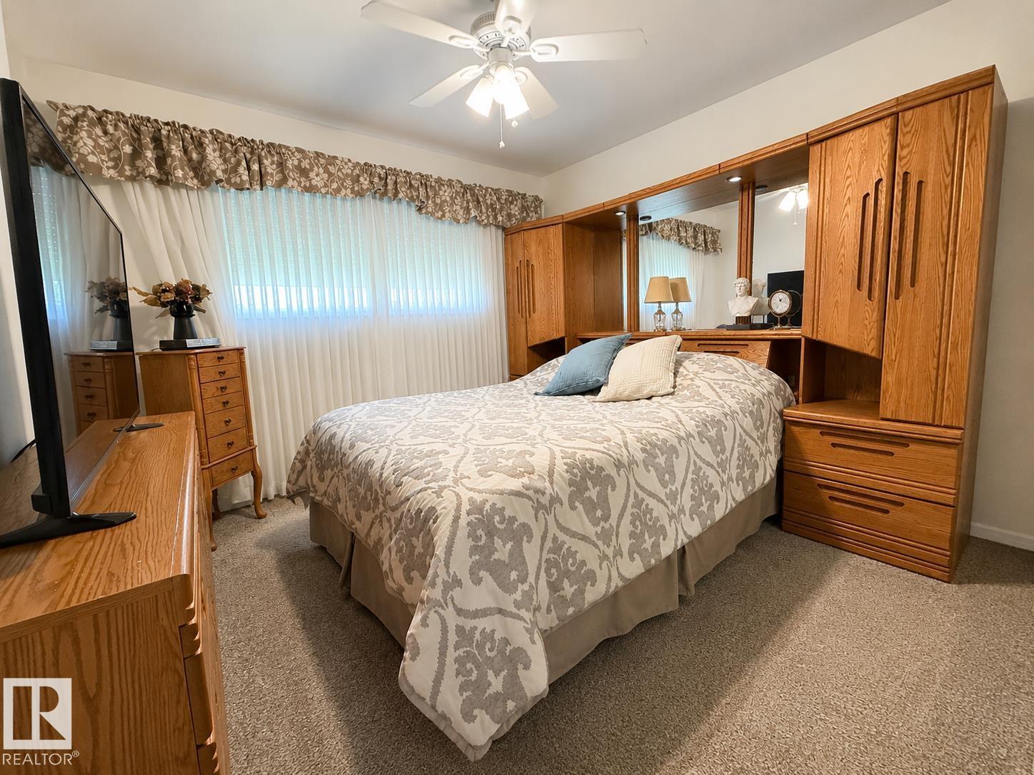 10315 44 ST NW - Image 6