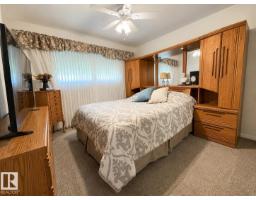 Bedroom 3 - 10315 44 St Nw, Edmonton, AB T6A1V6 Photo 6