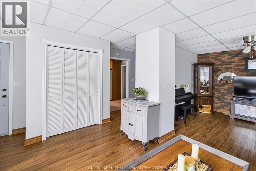 24 King STREET South - 11