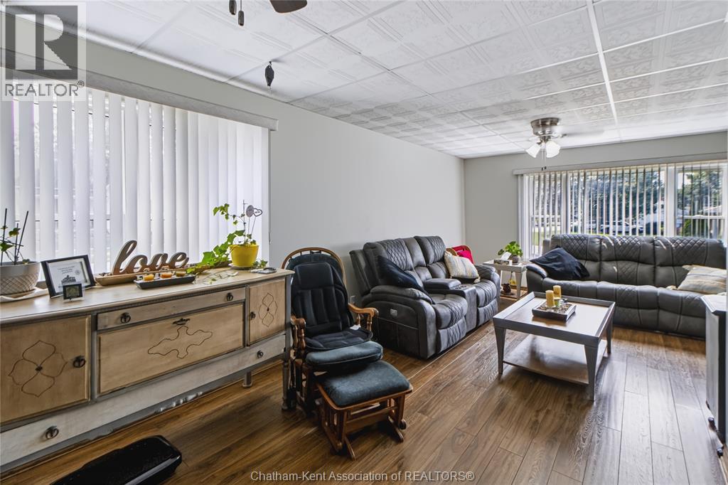 24 King STREET South - 12