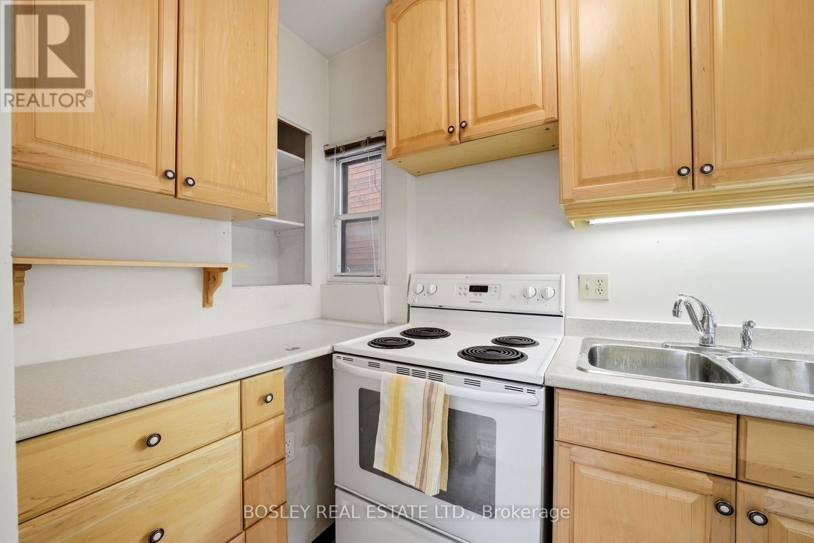 44 Conway Avenue, Toronto, ON photo 15