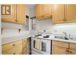 44 Conway Avenue, Toronto, ON M6E1H2 Photo 15