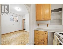 44 Conway Avenue, Toronto, ON M6E1H2 Photo 17