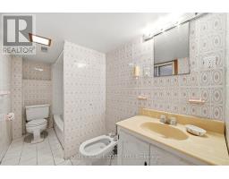 44 Conway Avenue, Toronto, ON M6E1H2 Photo 31