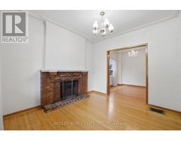 Kitchen - 44 Conway Avenue, Toronto, ON M6E1H2 Photo 6