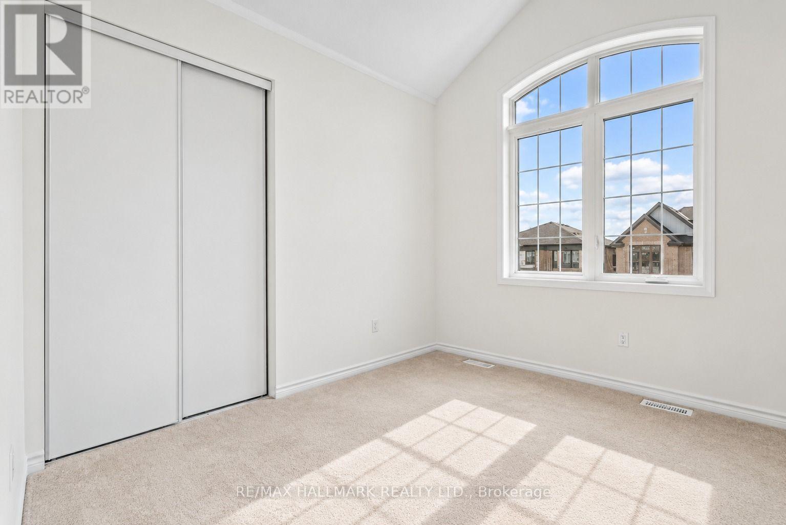 84 Gretzky Avenue, Barrie photo 27
