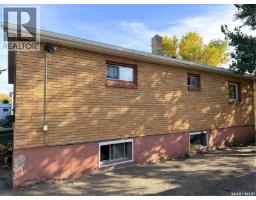 438 3rd Street, Estevan, SK S4A0P2 Photo 39