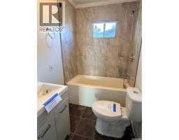 Bedroom - 438 3rd Street, Estevan, SK S4A0P2 Photo 10