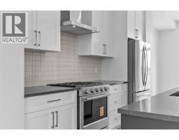 116 Greenwich Drive NW - photo 16