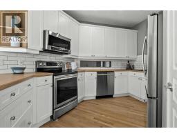 4pc Bathroom - 49 Prominence Park Sw, Calgary, AB T3H4K8 Photo 12