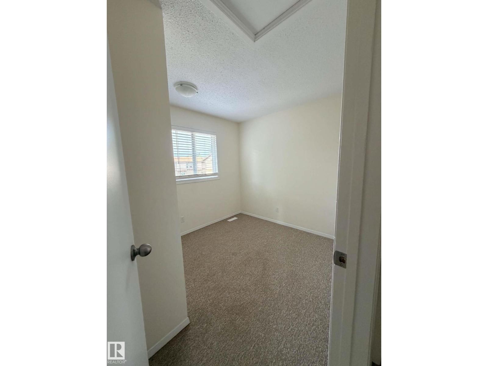 17004 100 Street NW, Baturyn — photo 24 of 27: Property photo