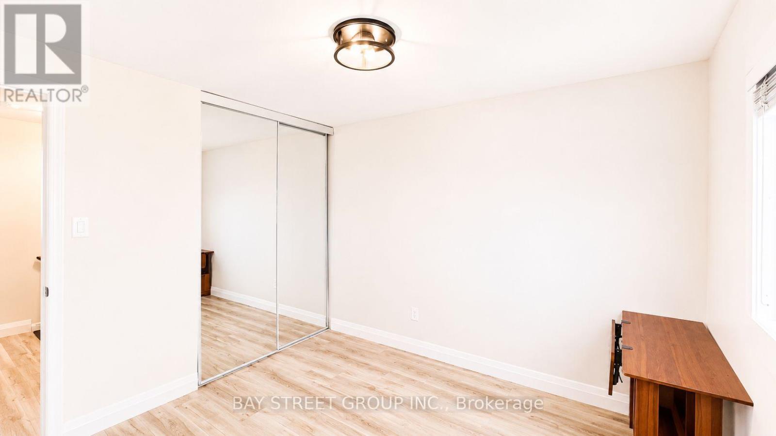 245 Browning Trail, Barrie photo 24