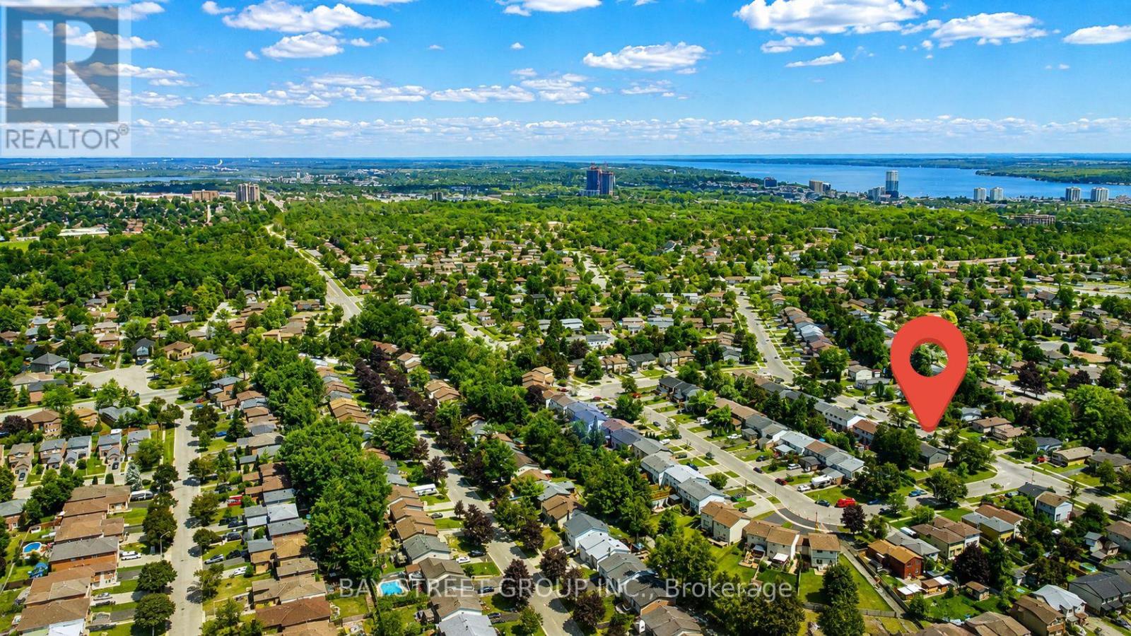 245 Browning Trail, Barrie photo 35