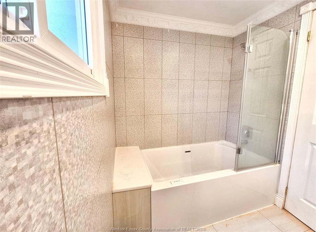 6711 Riverside Drive — photo 31