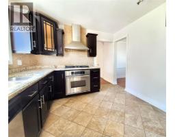 Foyer - 6711 Riverside Drive, Windsor, ON N8S1C1 Photo 15