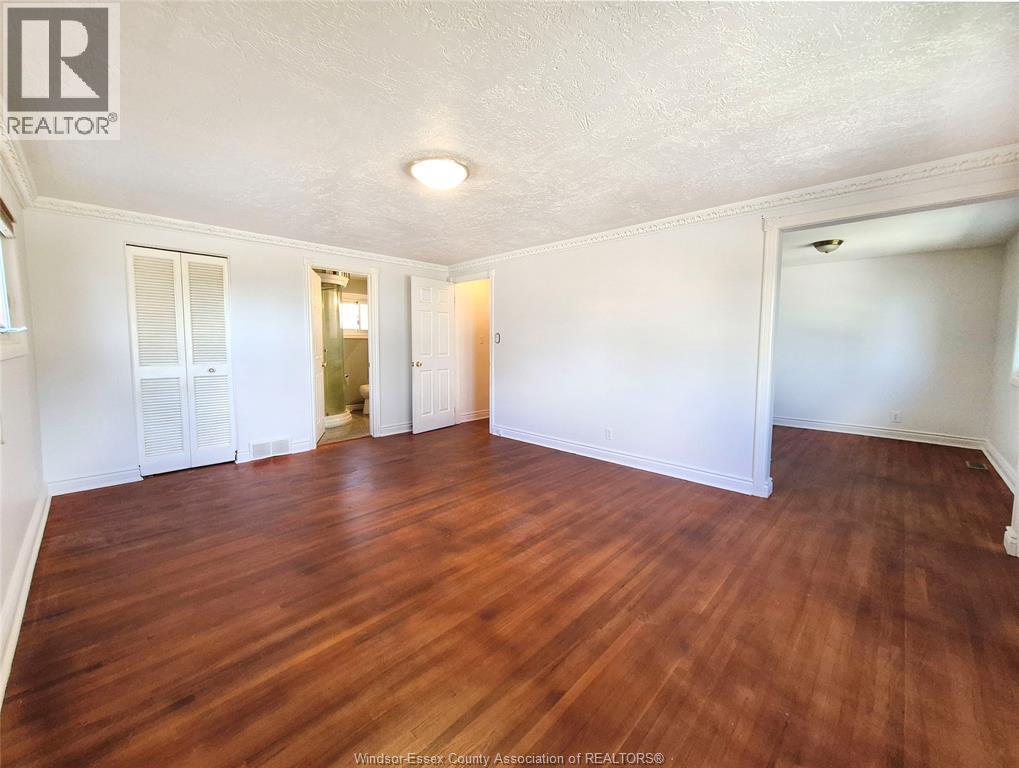 6711 Riverside Drive — photo 23