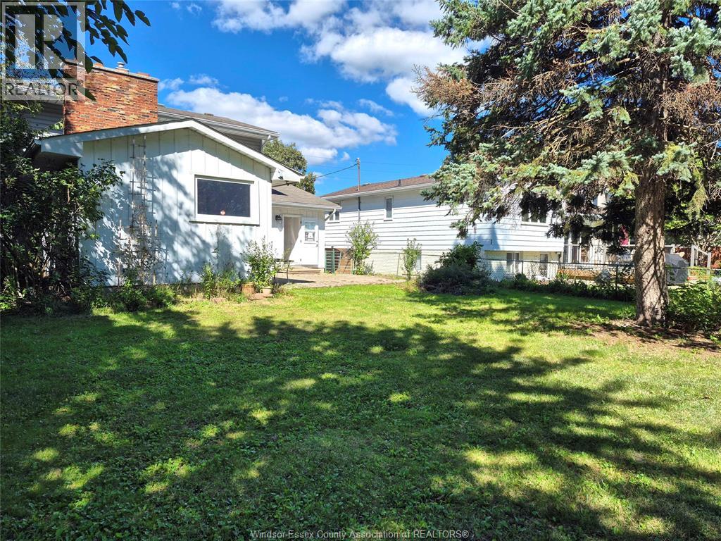 6711 Riverside Drive — photo 35