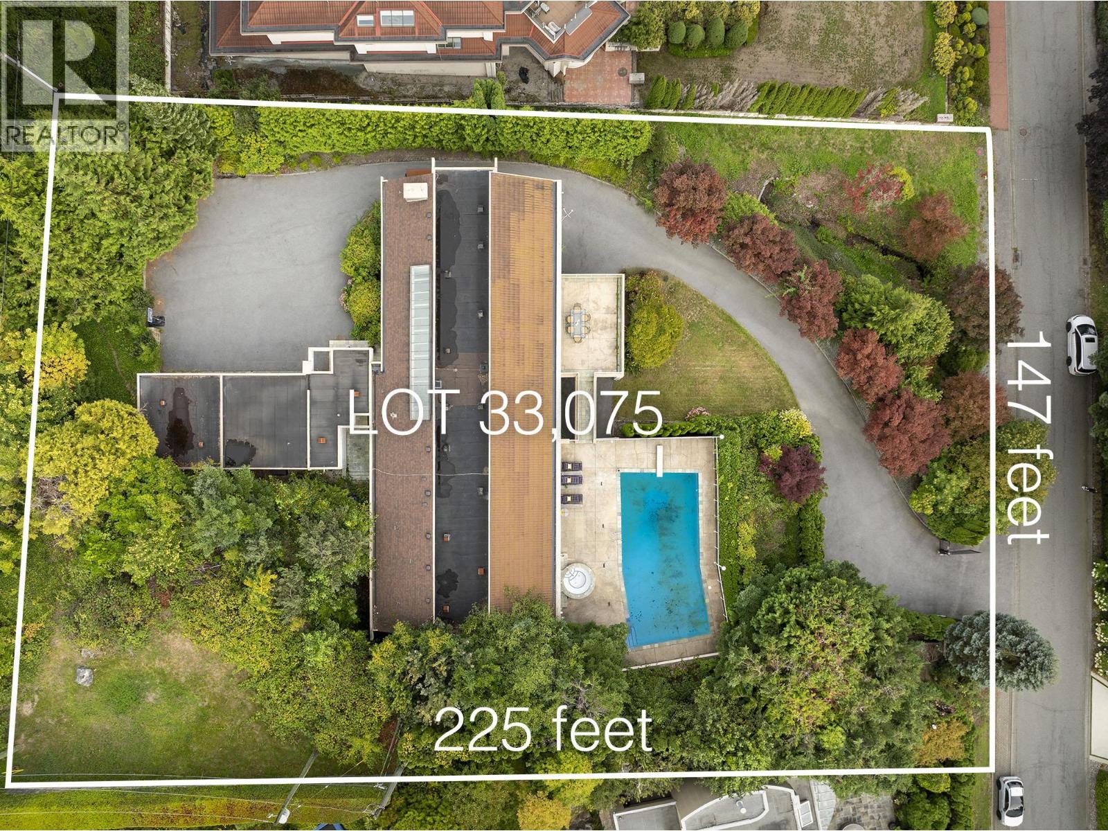 1035 KING GEORGES WAY, West Vancouver