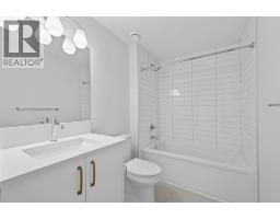 112 Greenwich Drive NW - photo 8