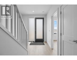 112 Greenwich Drive NW - photo 5