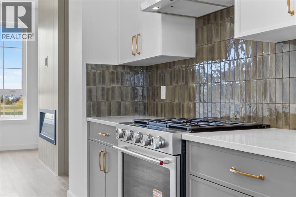 112 Greenwich Drive NW - Image 13