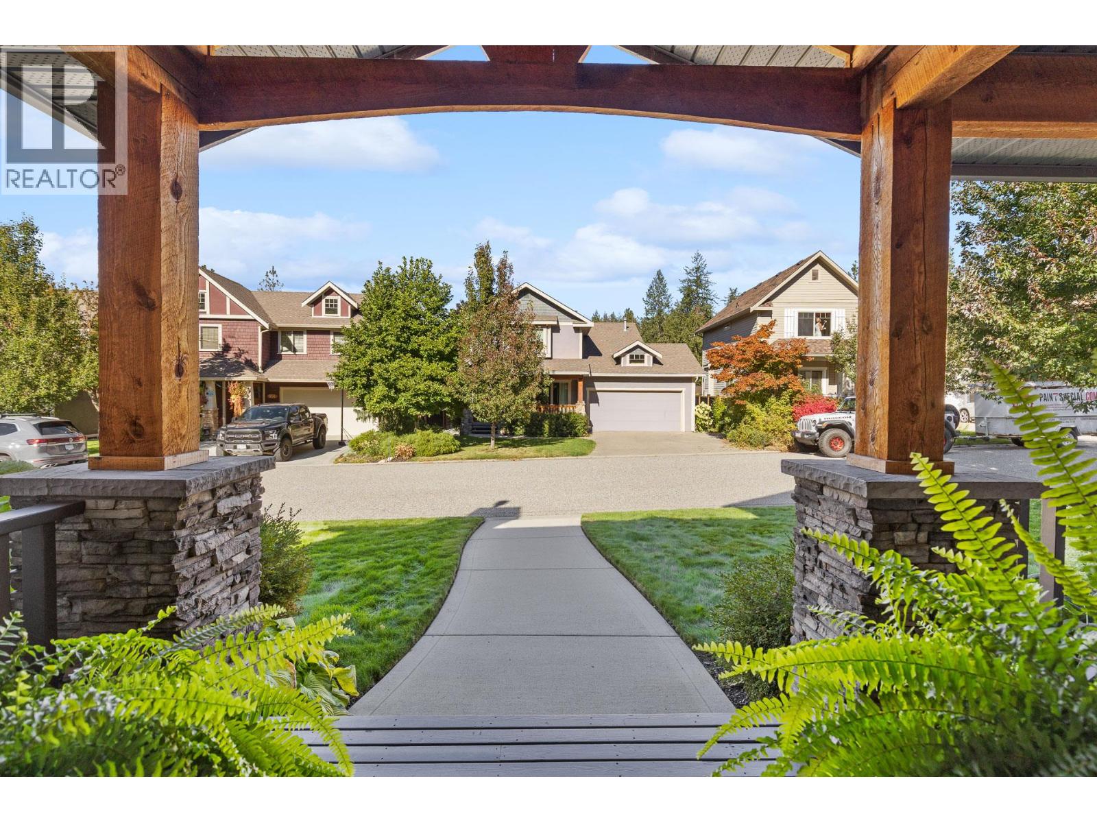 905 Paret Crescent - 11