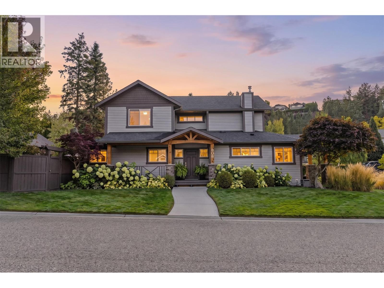 905 Paret Crescent, Kelowna
