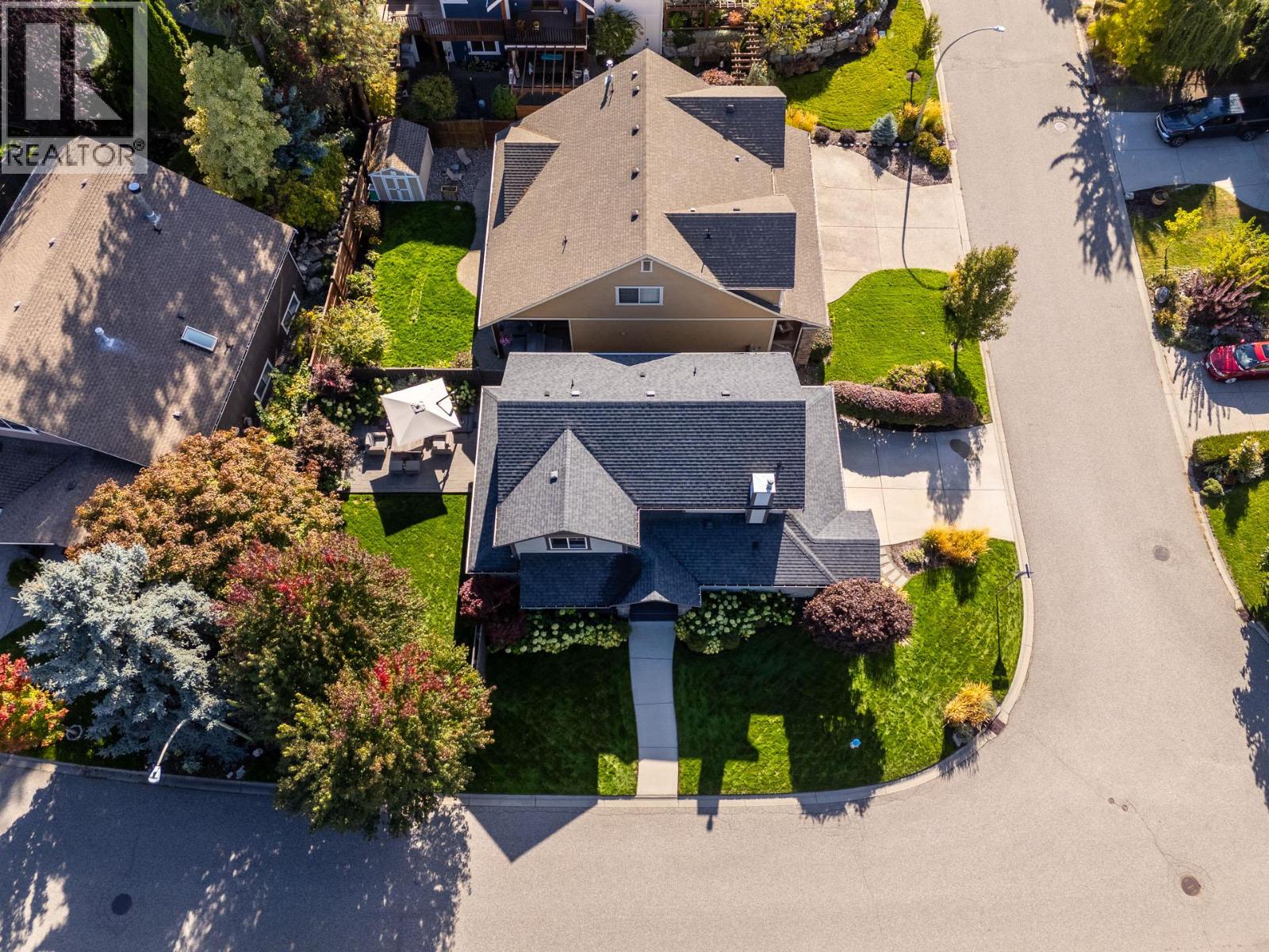 905 Paret Crescent, Kelowna