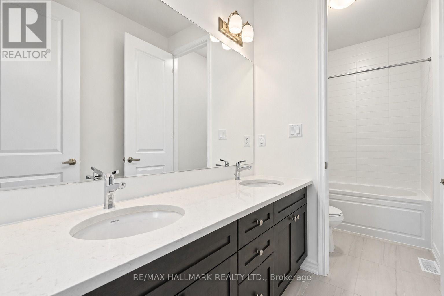 84 Gretzky Avenue, Barrie photo 35