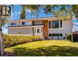 216 Cannington Place SW - photo 1