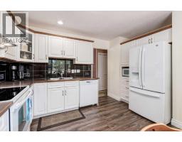 216 Cannington Place SW - photo 5