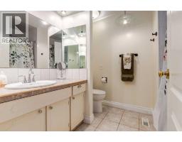 216 Cannington Place SW - photo 19